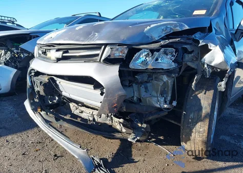 2020 Chevrolet Trax Fwd Ls z USA, uszkodzony, nr VIN 3GNCJKSB4LL339539